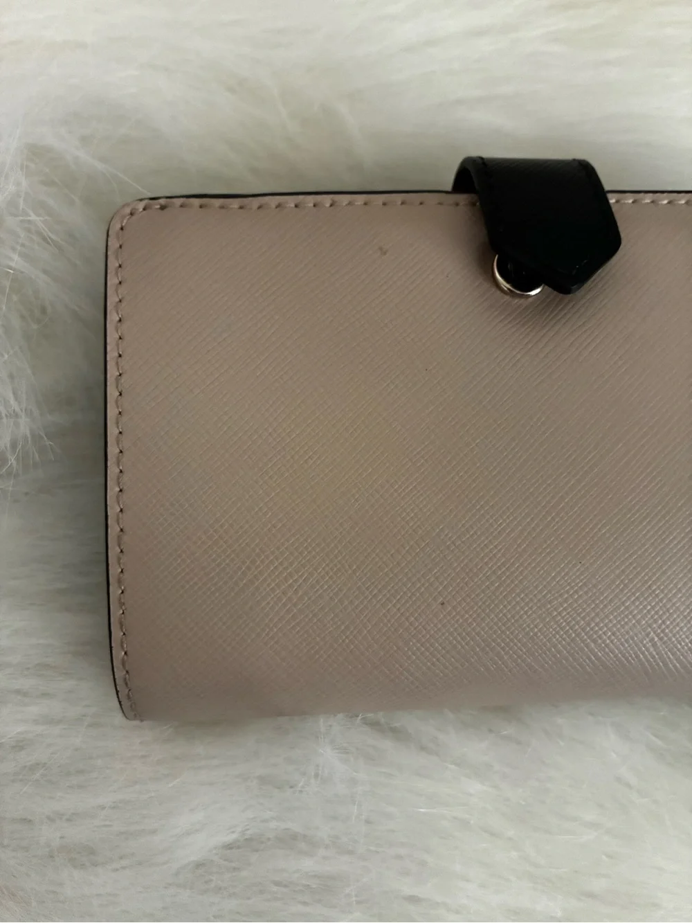 Kate Spade bifold wallet
